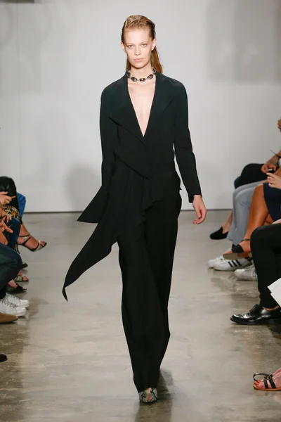 Look 23